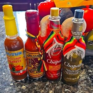 Assorted Hot Sauce Set